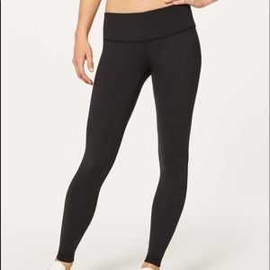 LULU LEMON black low rise winder under leggings